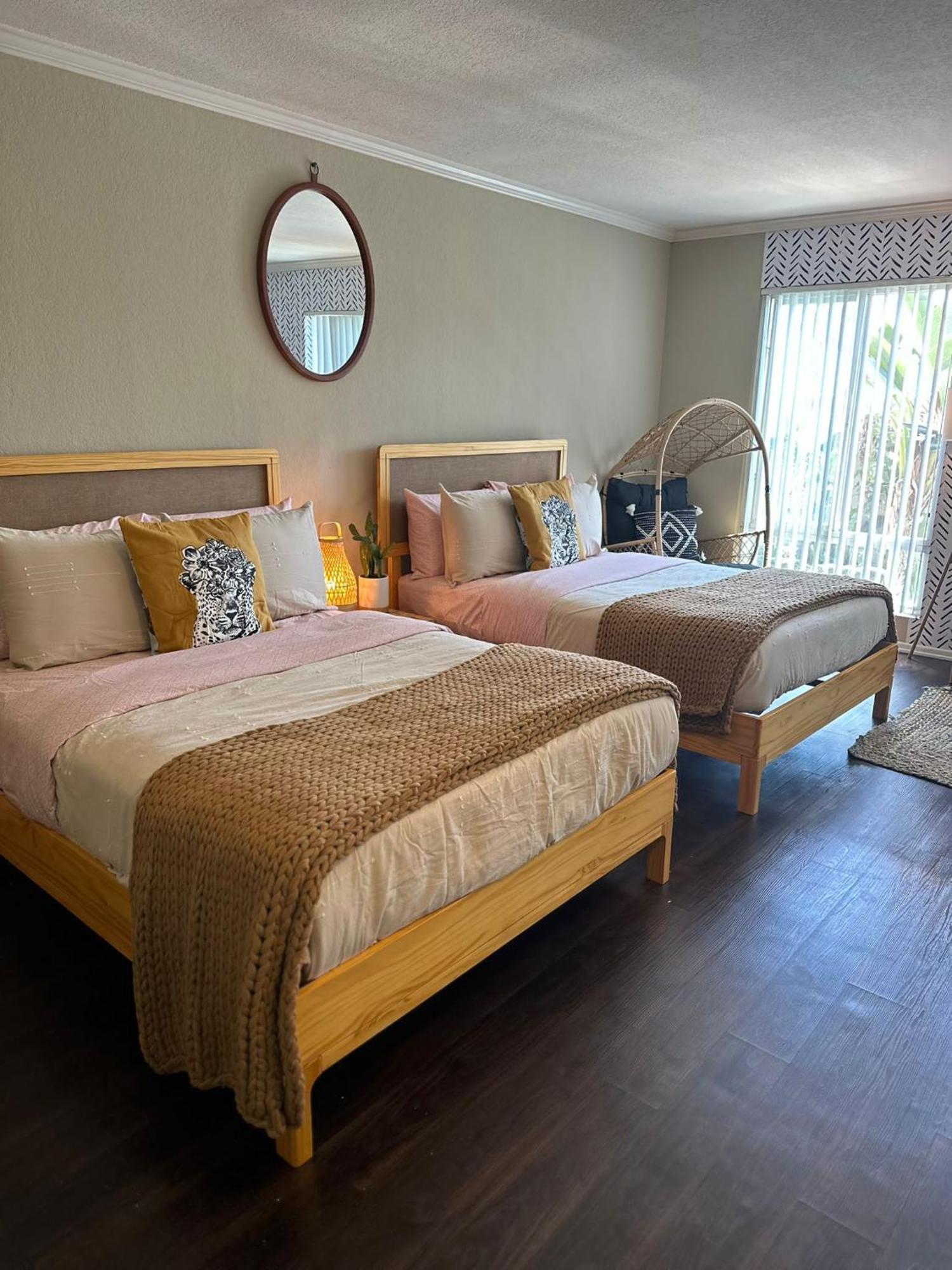 Loft Apartments At Hollywood Free Parking Close To Studios Universal 로스앤젤레스 외부 사진
