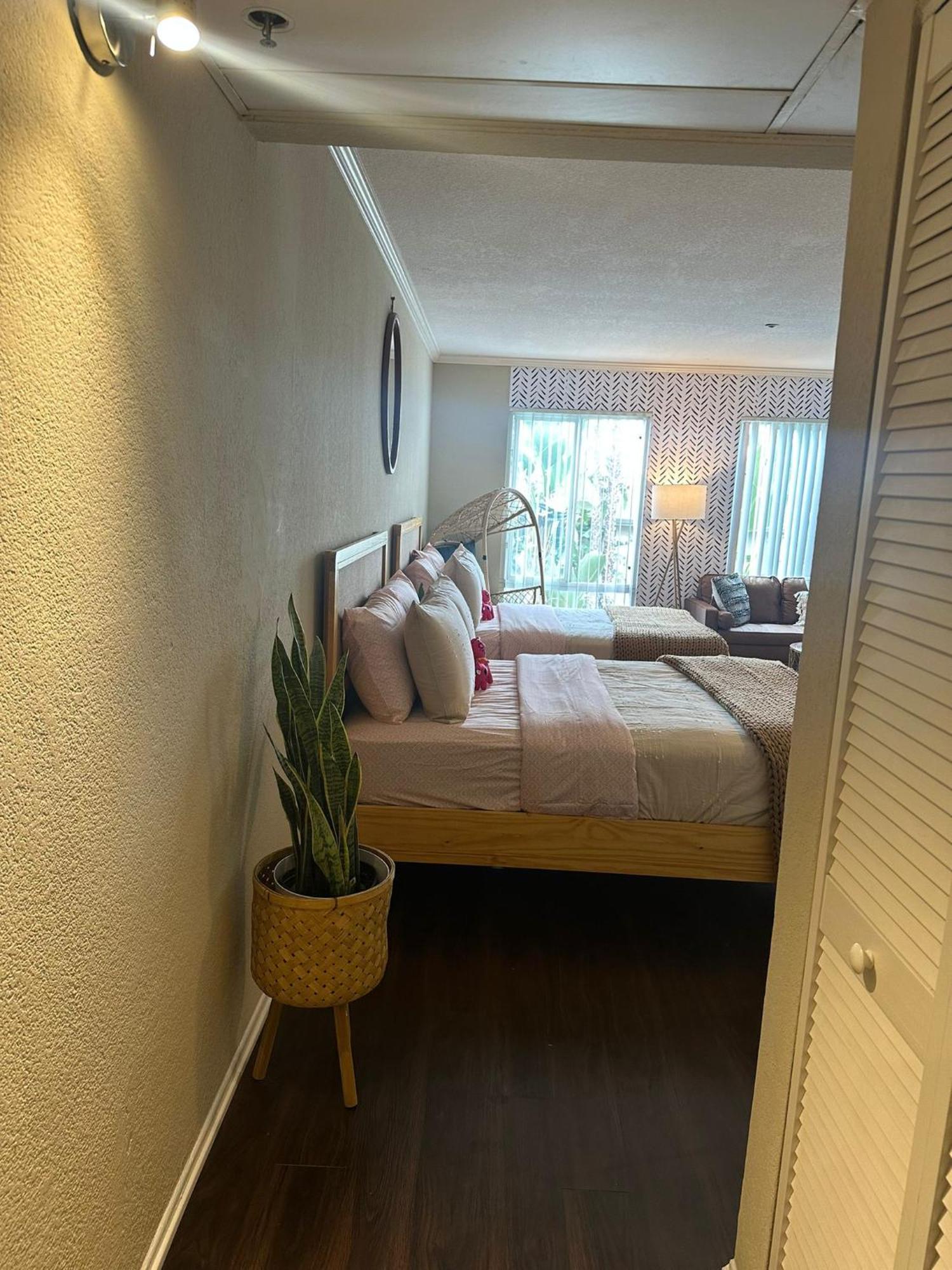 Loft Apartments At Hollywood Free Parking Close To Studios Universal 로스앤젤레스 외부 사진