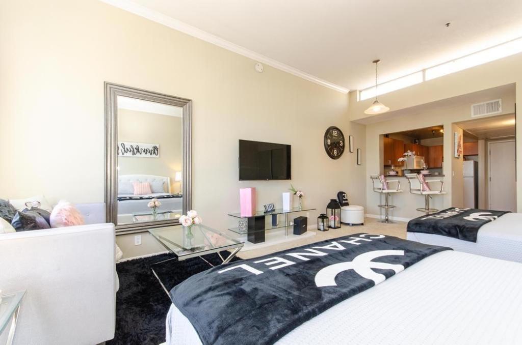Loft Apartments At Hollywood Free Parking Close To Studios Universal 로스앤젤레스 외부 사진